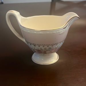40s Vintage Homer Laughlin Marilyn Chateau Pink Creamer